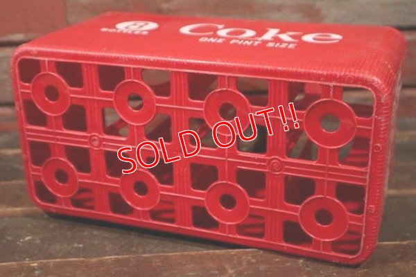 画像10: dp-210401-76 Coca Cola / Plastic Bottle Carrier