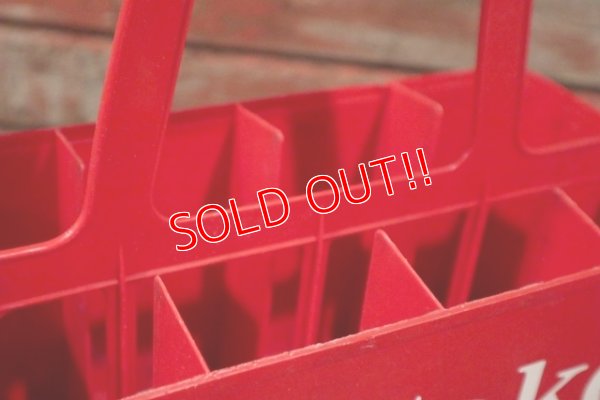 画像9: dp-210401-76 Coca Cola / Plastic Bottle Carrier