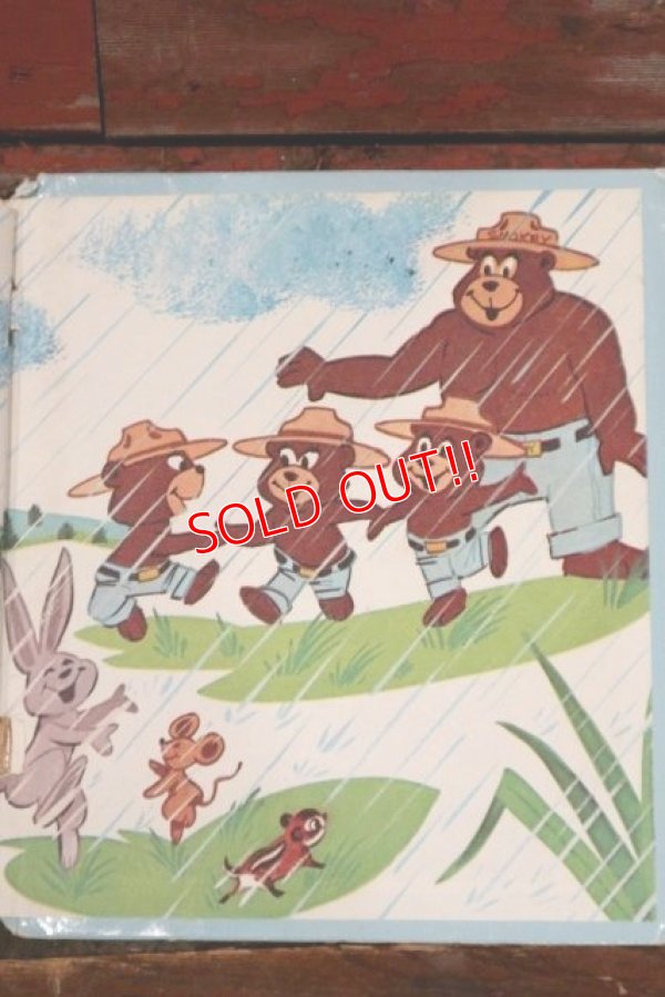 画像7: ct-210401-46 Smokey Bear / WHITMAN 1971 Saves the Forest Picture Book