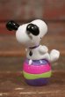画像3: ct-210401-54 Snoopy / Whitman's 2001 PVC "Easter Egg Hopping" (3)