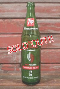 dp-210301-79 7up / Portland Trail Blazers 1976-1977 Season Record Bottle