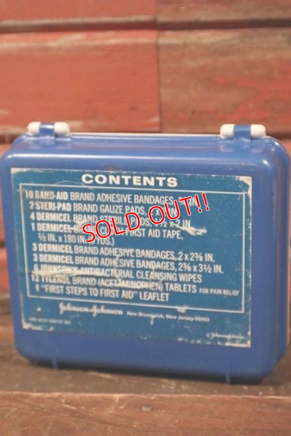 画像8: dp-210401-78 Johnson & Johnson / Compact FIRST AID KIT Box