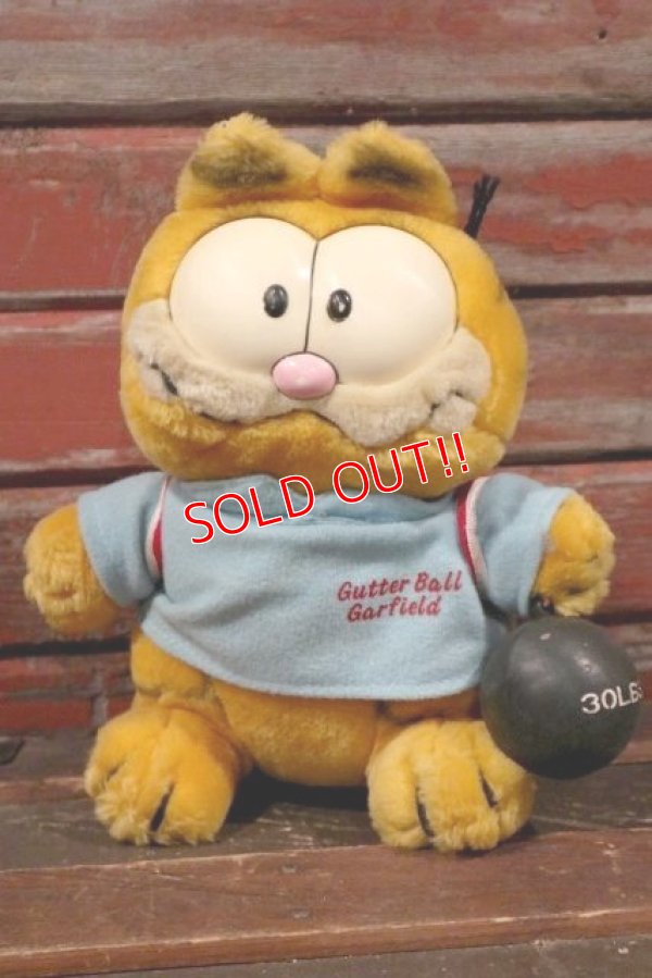 画像1: ct-210501-17 Garfield / DAKIN 1980's Plush Doll "Bowling"