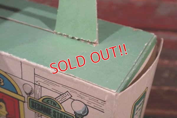 画像8: ct-210401-81 SESAME STREET / 1973 Paper Carry Box