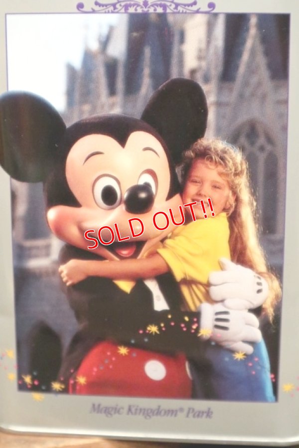 画像2: ct-210401-62 Walt Disney World 25the Anniversary / Nestle 1996 Tin Cookie Can