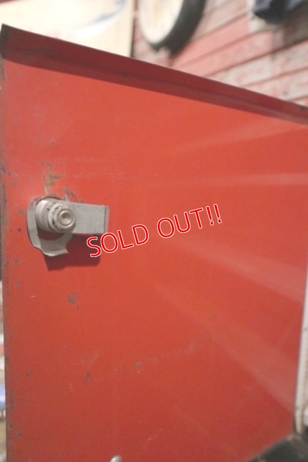 画像9: dp-210501-01 CHAMPION / 1960's〜Metal Parts Cabinet