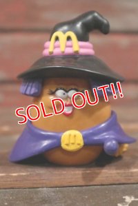ct-210501-51 McDonald's / 1993 McNUGGET BUDDIES "Halloween Witch"