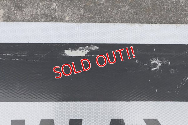 画像5: dp-210401-63 Road Sign "⇐ONE WAY"