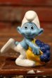 画像1: ct-210501-100 Smurf / McDonald's 2011 Meal Toy "Greedy" (1)