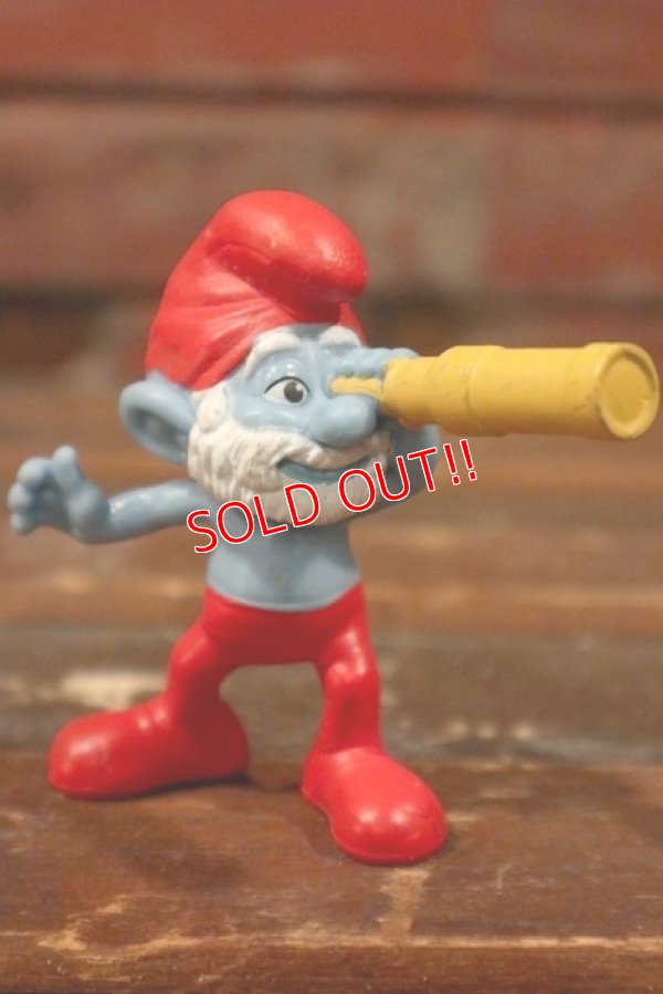 画像1: ct-210501-100 Smurf / McDonald's 2011 Meal Toy "Papa Smurf"