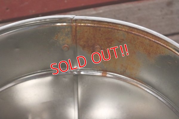 画像13: dp-210501-37 INCREDIBLE PRETZLE FACTS / Vintage Tin Can