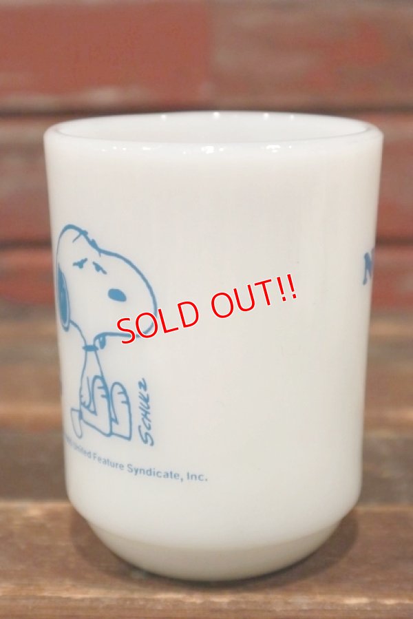 画像4: kt-210601-06 Snoopy / Fire King 1960's-1970's 9oz Mug "Coffee Break"