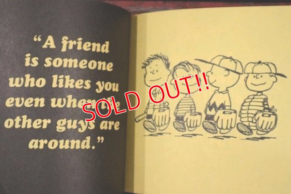 画像4: ct-210501-103 PEANUTS / 1971 "I NEED ALL THE FRIENDS I CAN GET" Book
