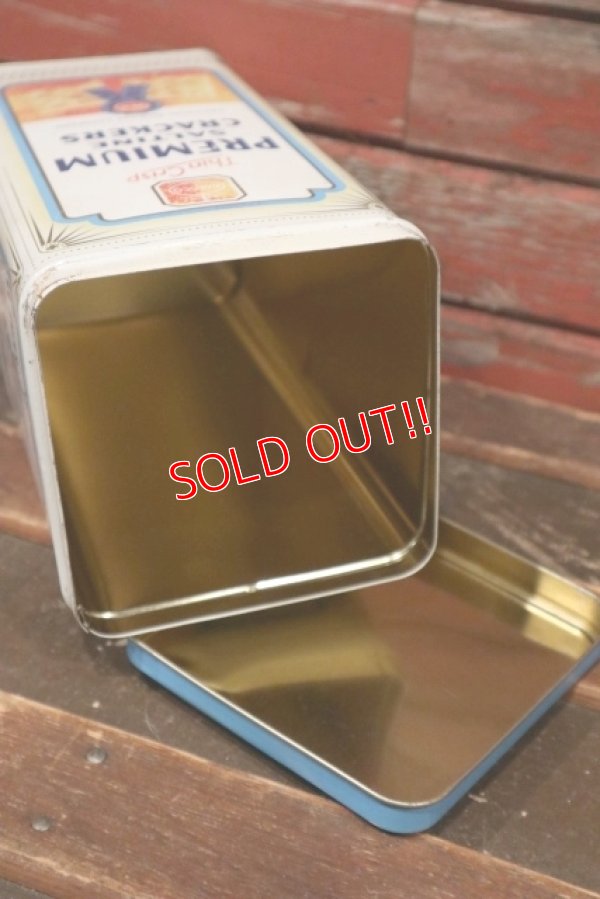 画像7: dp-210601-29 NABISCO PREMIUM CRACKERS / 1993 Tin Can