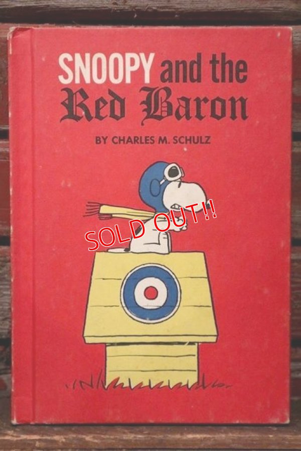 画像1: ct-200415-01 Snoopy and the Red Baron / 1960's Picture Book