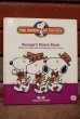 画像1: ct-210501-103 Snoopy's Talent Show / 1980's Picture Book (1)
