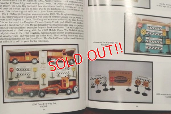 画像6: dp-210701-02 Collecors Guide to Tonka Trucks 1947-1963 / 1994 Book