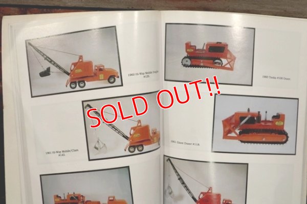画像7: dp-210701-02 Collecors Guide to Tonka Trucks 1947-1963 / 1994 Book