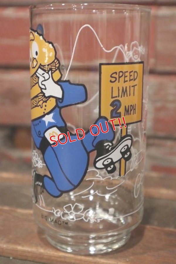 画像3: gs-210701-22 McDonald's / 1977 Action Series "Big Mac Police" Glass