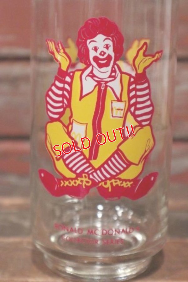 画像2: gs-210701-20 McDonald's / 1970's Collector Series "Ronald McDonald" Glass