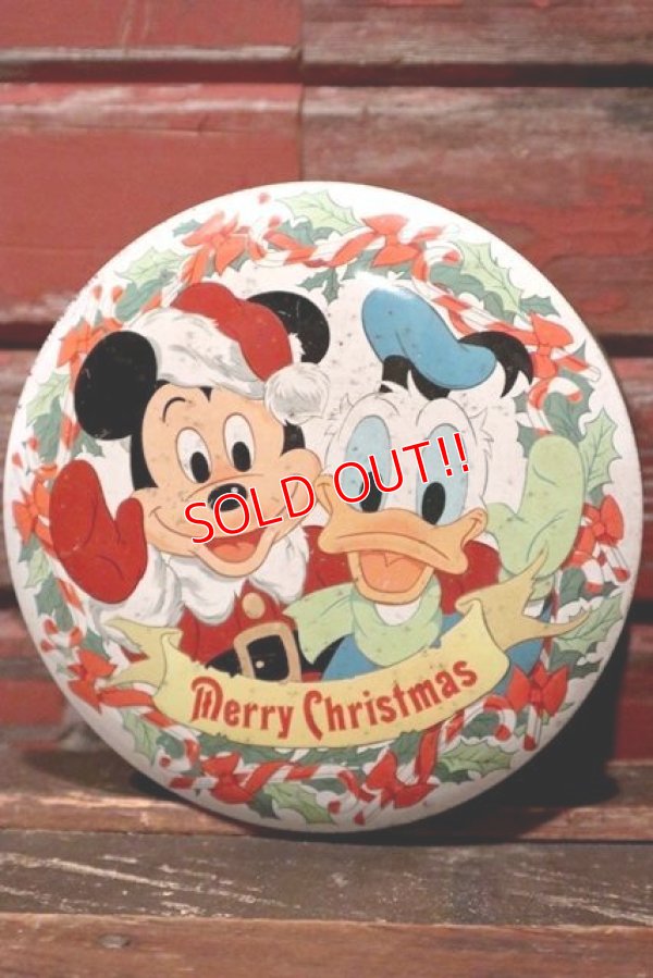 画像1: ct-210701-38 Walt Disney's / 1970's Merry Christmas Collectors Edition Volume IV Tin Can