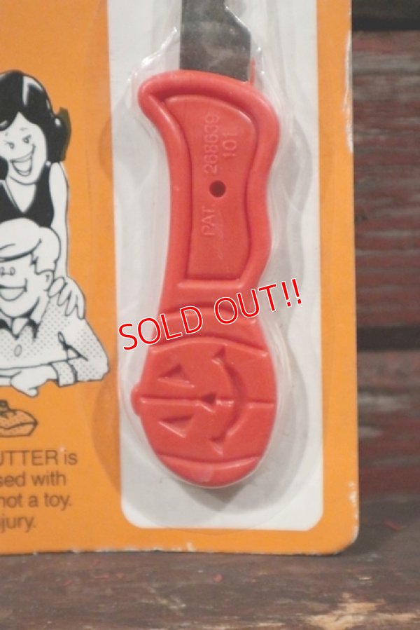画像5: dp-210401-105 Vintage Children Training Knife and Pumpkin Kutter