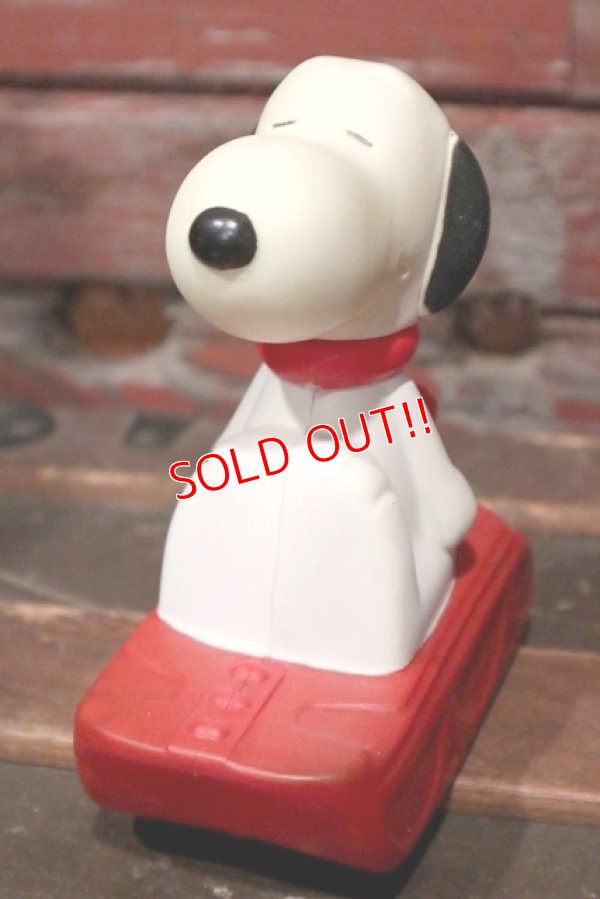画像3: ct-210701-30 Snoopy / AVON 1970's Snow Flyer Bubble Bath Bottle (Box)