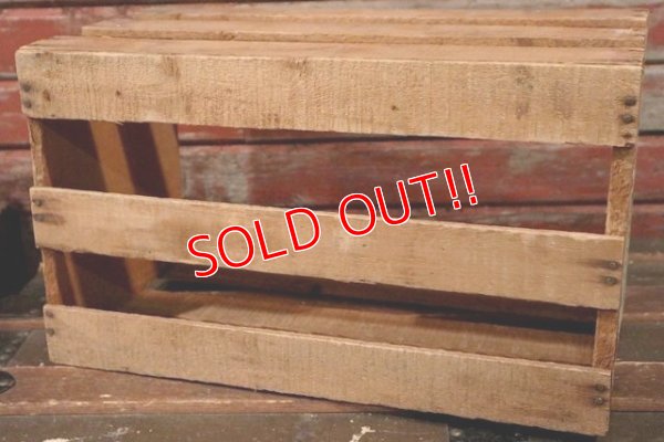 画像8: dp-210601-08 FAMILY CRATES OF FRUITS / Vintage Wood Box