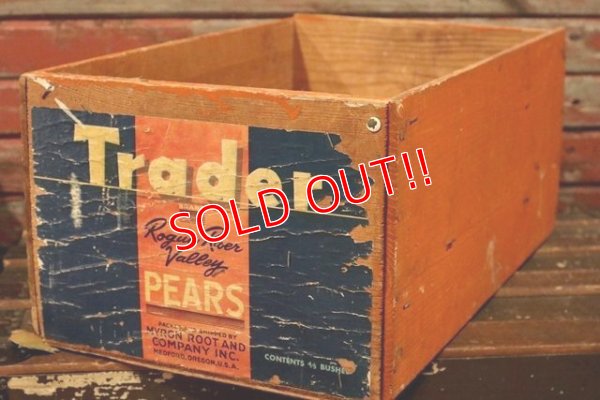 画像1: dp-180110-06 Trader PEARS / Vintage Wood Box