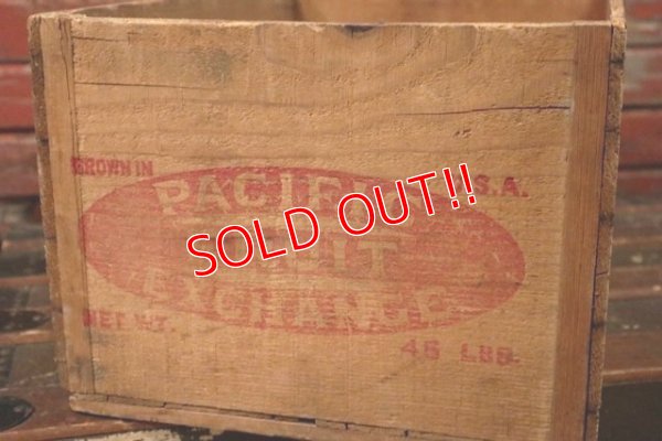 画像3: dp-210601-10 RIVER GOLD BARTLETTS / Vintage Wood Box