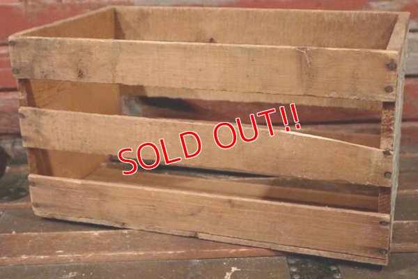 画像5: dp-210601-08 FAMILY CRATES OF FRUITS / Vintage Wood Box