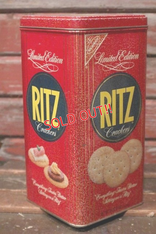 画像1: dp-210801-20 NABISCO RITZ Crackers / 1986 Tin Can