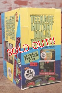 ct-200901-29 TEENAGE MUTANT NINJA TURTLES / Topps 1990 Collector Cards Box