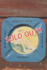 dp-210801-43 PIN-UP GIRL / Vintage Ashtray