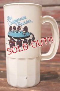 ct-210801-80 The California Raisins / 1987 Plastic Mug