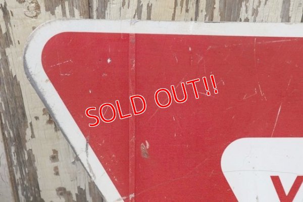 画像3: dp-210801-34 Road Sign "YIELD"