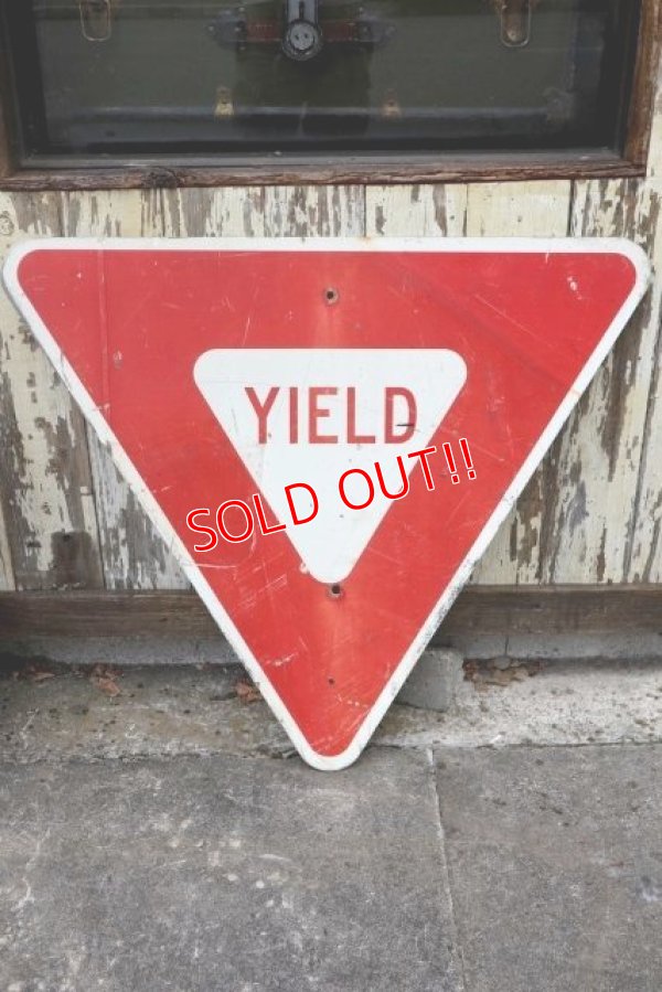 画像1: dp-210801-34 Road Sign "YIELD"