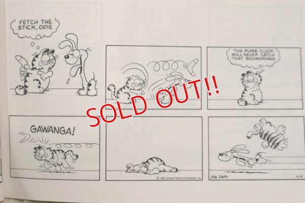 画像4: ct-210501-94 Garfield / 1983 Comic "Garfield sits around the house "