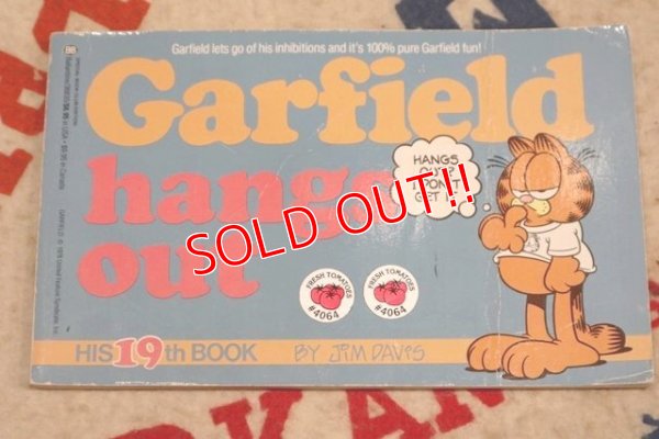 画像1: ct-210501-94 Garfield / 1989 Comic "Garfield hangs out "