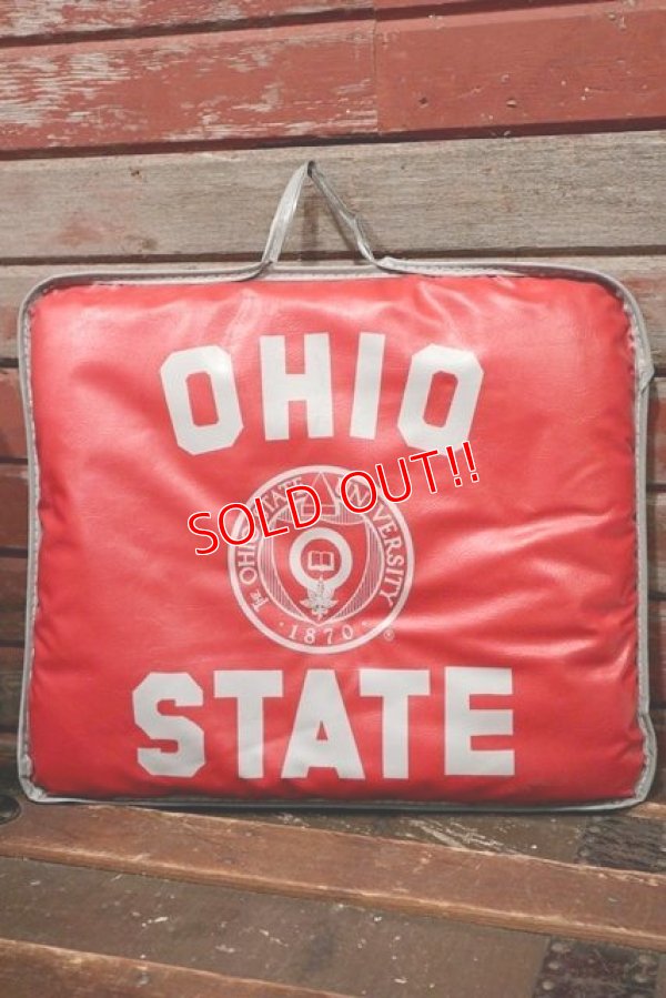 画像1: dp-210901-54 OHIO STATE UNIVERSITY / Vintage Cushion