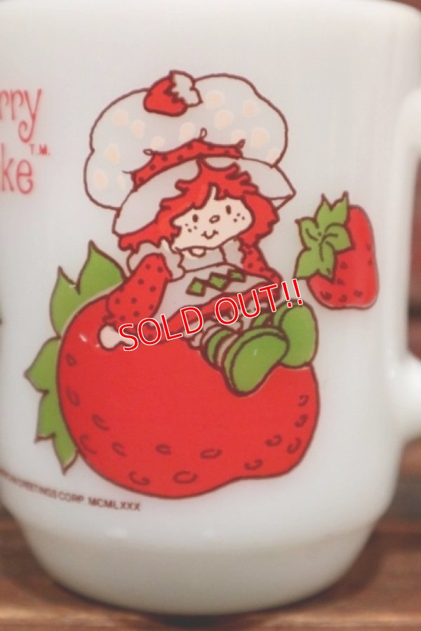 画像2: ct-210901-53 Strawberry Shortcake / 1980's Anchor Hocking Mug