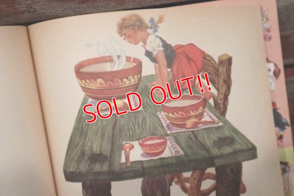 画像6: ct-210901-43 a Little Golden Book / 1940's "The Three Bears" Picture Book