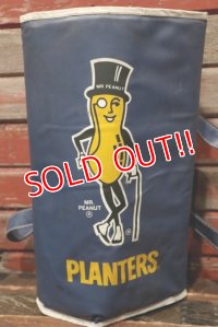 ct-211001-41 PLANTERS / MR.PEANUT 1985 Blanket Holder