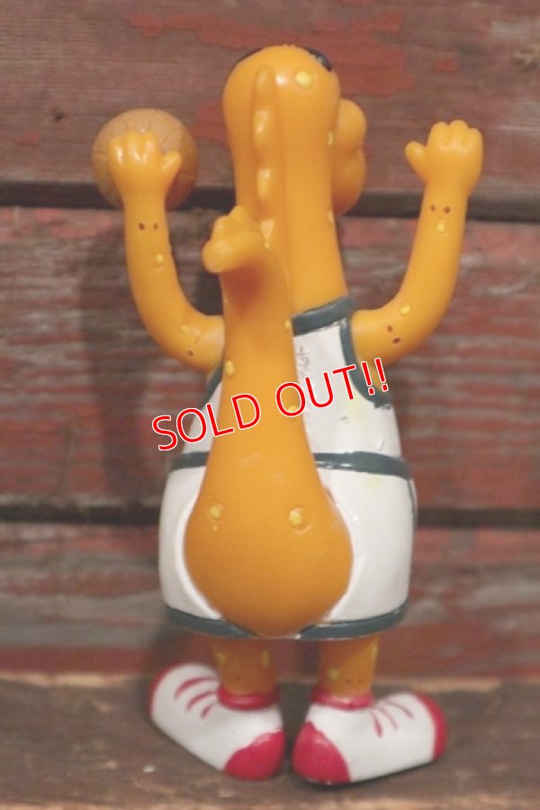 画像4: ct-211001-04 KRAFT / Cheesasaurus Rex 1992 Bendy Figure "Basketball"