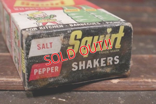 画像12: dp-211110-11 Squirt / 1960's Salt & Pepper Shaker