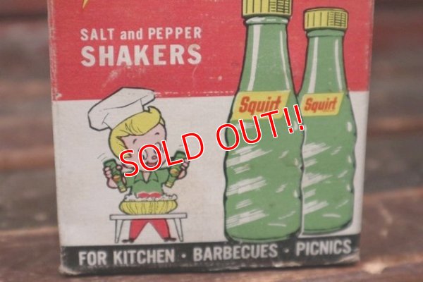 画像8: dp-211110-11 Squirt / 1960's Salt & Pepper Shaker
