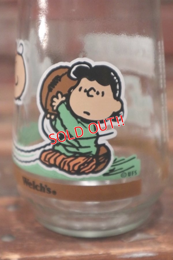 画像2: ct-211101-70 Welch's 1990's / PEANUTS Comic Classics Glass #4