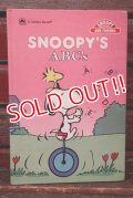 ct-211101-47 SNOOPY'S ABC's / 1987 A Golden Book