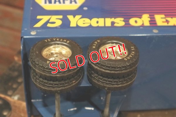 画像10: dp-211201-27 NAPA / NYLINT 1999 NAPA 75Year's of Excellence Trailer Truck Toy