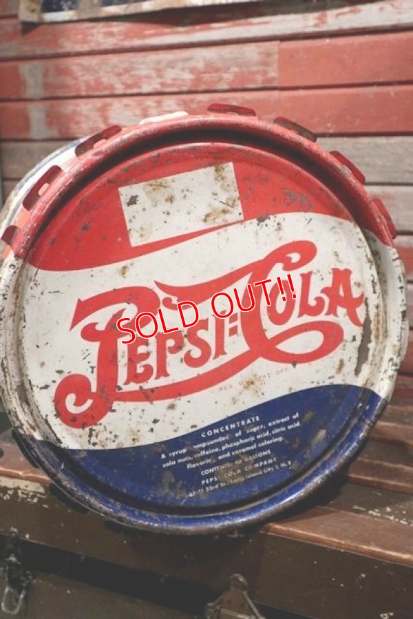 画像2: dp-211201-06 PEPSI COLA / 1940's 5 Gallons Syrup Can